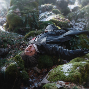 偷拍偷窥少女肏屄
